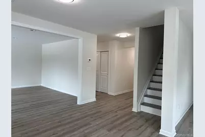 125 W Main Street, Kings Park, NY 11754 - Photo 5