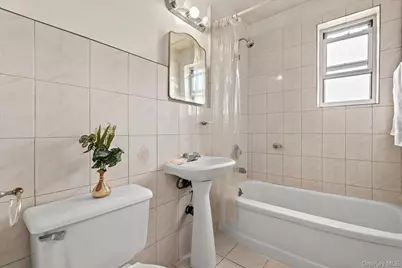 138-29 68th Drive #3C, Kew Gardens, NY 11367 - Photo 11