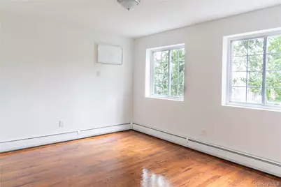 3115 Fenton Avenue, Bronx, NY 10469 - Photo 11