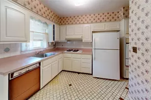 56-51 Oceania St, Bayside, NY 11364 - Photo 3