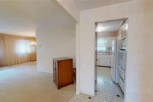 56-51 Oceania St, Bayside, NY 11364 - Photo 9