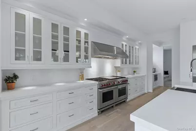 4 Primrose Lane, Rye Brook, NY 10573 - Photo 13