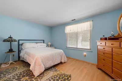 26 Birchwood Road, Medford, NY 11763 - Photo 15