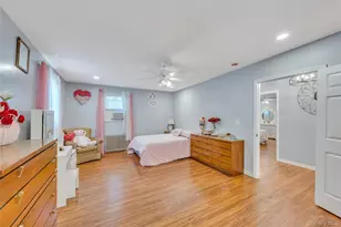 178 Warwick Rd, Elmont, NY 11003 - Photo 11