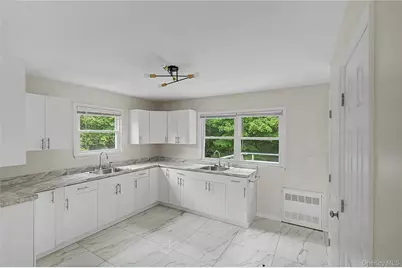 34 Duelk Avenue, Monroe, NY 10950 - Photo 5