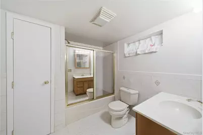 757 Anderson Avenue, Franklin Square, NY 11010 - Photo 21