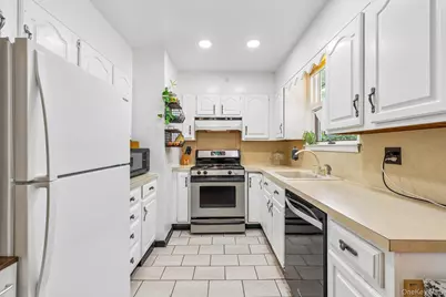 11 Park Avenue, New Rochelle, NY 10805 - Photo 7