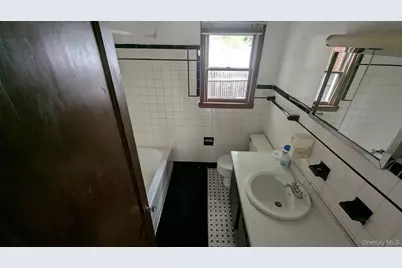 153 W Main Street, Kings Park, NY 11754 - Photo 7