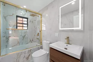 140-27 247th St, Rosedale, NY 11422 - Photo 7