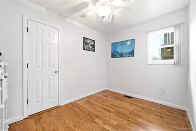 4 Flint Road, Amityville, NY 11701 - Photo 17