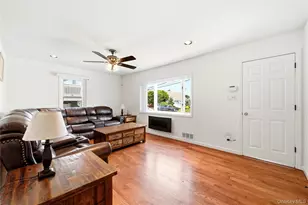 4 Flint Rd, Amityville, NY 11701 - Photo 7