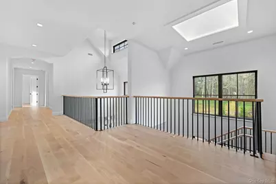 2 Barry Court, Katonah, NY 10536 - Photo 15