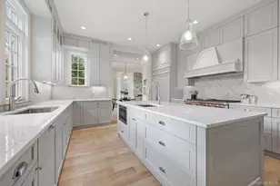 2 Barry Ct, Katonah, NY 10536 - Photo 11