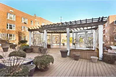 101 Old Mamaroneck Road #3B4, White Plains, NY 10605 - Photo 33