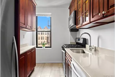 756 Brady Avenue #609, Bronx, NY 10462 - Photo 13