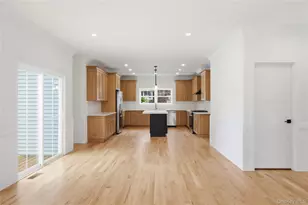 152 Jayne Ave, Patchogue, NY 11772 - Photo 11