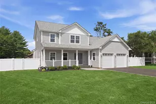 152 Jayne Ave, Patchogue, NY 11772 - Photo 3