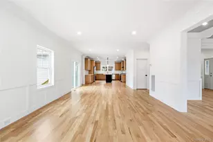 152 Jayne Ave, Patchogue, NY 11772 - Photo 17