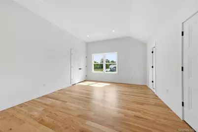 152 Jayne Avenue, Patchogue, NY 11772 - Photo 21