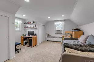 1812 Gormley Ave, Merrick, NY 11566 - Photo 21