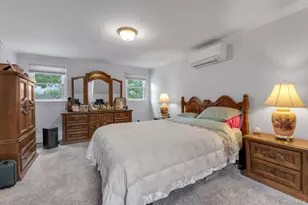 1812 Gormley Ave, Merrick, NY 11566 - Photo 23