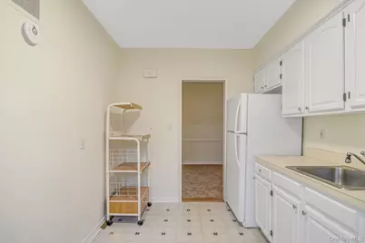75-07 198th Street #2, Fresh Meadows, NY 11366 - Photo 11