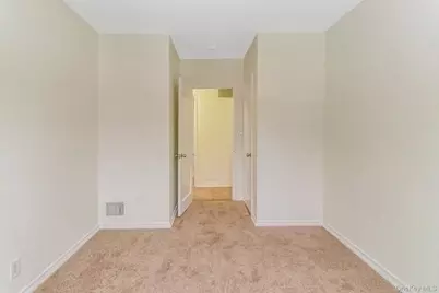 75-07 198th Street #2, Fresh Meadows, NY 11366 - Photo 5