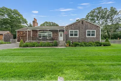10 7th Street, East Hampton, NY 11937 - Photo 1