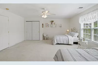 5 Green Ash Street, Calverton, NY 11933 - Photo 29