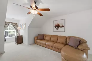 5 Green Ash St, Calverton, NY 11933 - Photo 31