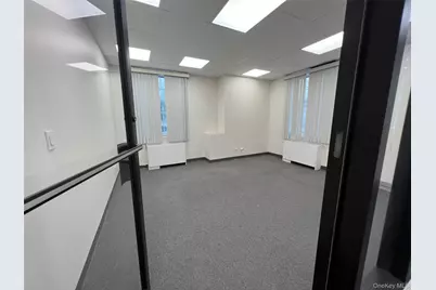 214-11 Northern Boulevard #1FL, Bayside, NY 11361 - Photo 5