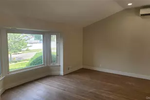 12 Warren Ln, Jericho, NY 11753 - Photo 5