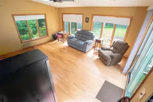 208 Wood Hampton Dr, White Plains, NY 10603 - Photo 15