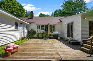 208 Wood Hampton Dr, White Plains, NY 10603 - Photo 27