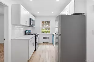 117 Robins Rd, New Rochelle, NY 10801 - Photo 9