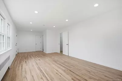 117 Robins Road #117, New Rochelle, NY 10801 - Photo 15