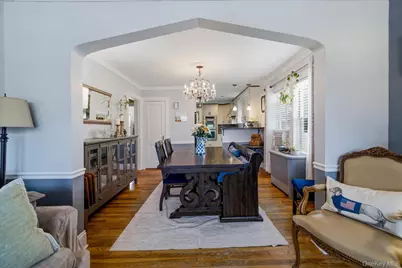 43 Devon Street, Malverne, NY 11565 - Photo 5
