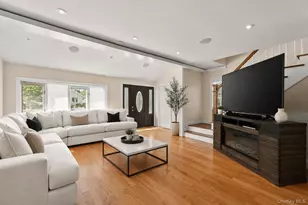 16 Marlboro Pl, Bellmore, NY 11710 - Photo 3