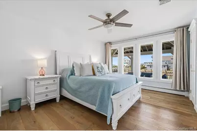 31 Shore Drive W, Copiague, NY 11726 - Photo 23