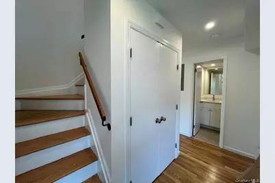 165 Manorhaven Boulevard #C, Port Washington, NY 11050 - Photo 3