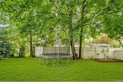 7 Wendover Road, Eastchester, NY 10709 - Photo 17