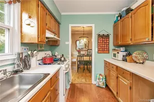 7 Wendover Rd, Eastchester, NY 10709 - Photo 3
