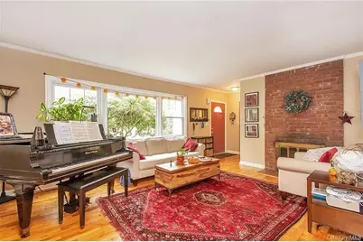 7 Wendover Road, Eastchester, NY 10709 - Photo 9