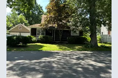 46 McGaw Avenue, Lake Grove, NY 11755 - Photo 3