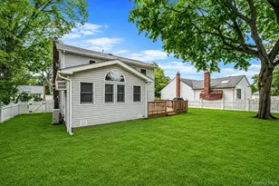 751 Fillmore Rd, East Meadow, NY 11554 - Photo 25