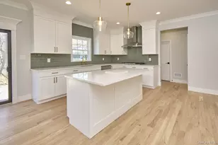 104 Maeder Ave, Merrick, NY 11566 - Photo 3