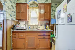 223-42 114th Ave, Cambria Heights, NY 11411 - Photo 19
