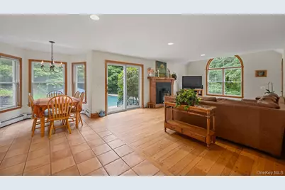 276 Daisy Lane, Carmel, NY 10512 - Photo 9