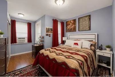 960 E 221st Street, Bronx, NY 10469 - Photo 19