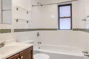 140 E Hartsdale Ave, Hartsdale, NY 10530 - Photo 17